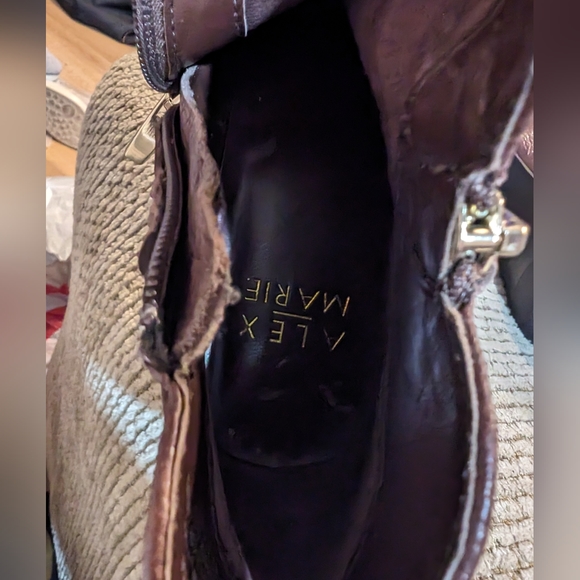 Alex Marie 6.5 rich chocolate pebble leather 2.5" stack heel gold zip side boots - Picture 8 of 10